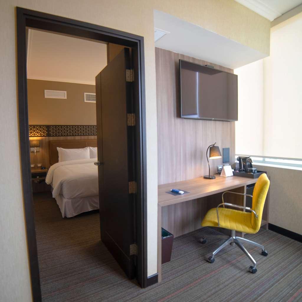 Doubletree By Hilton Trujillo 호텔 Encalada 객실 사진