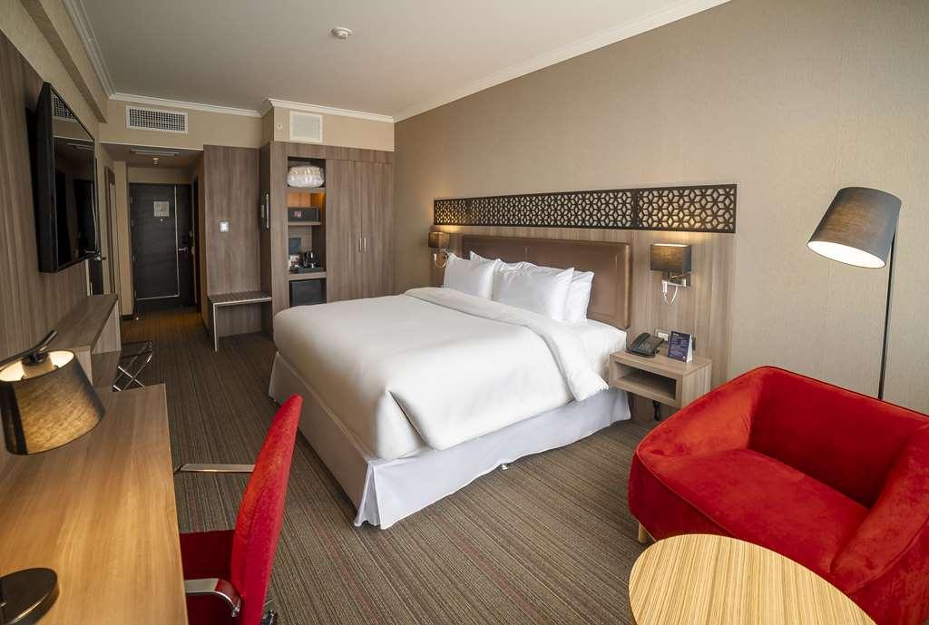 Doubletree By Hilton Trujillo 호텔 Encalada 객실 사진